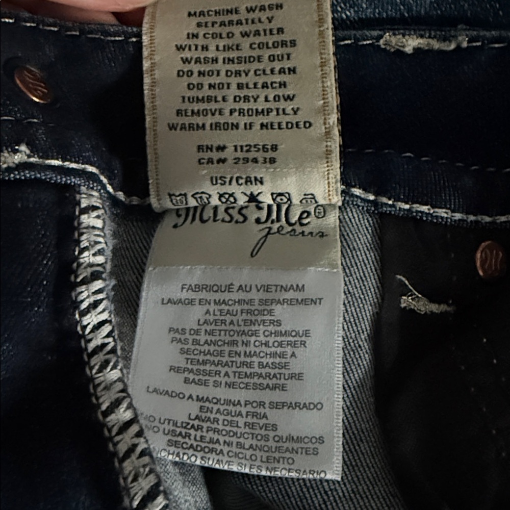Miss Me Ankle Skinny Jeans with Embroidered Pocket - Picture 4 of 9